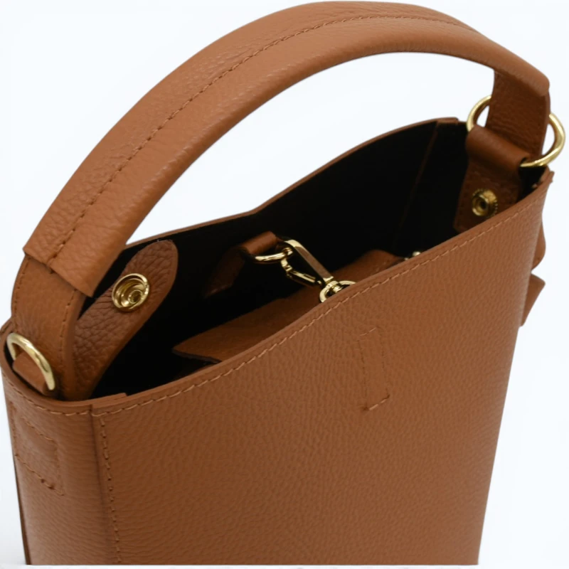 Flow Camel Leather Handbag interior detail