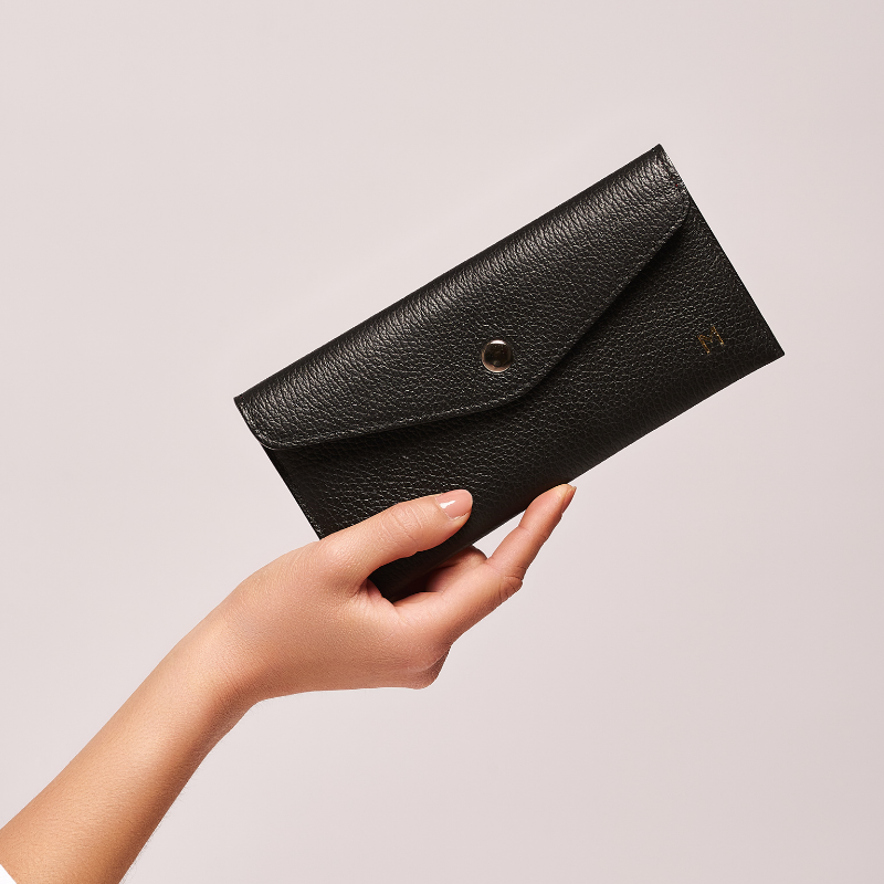 katy black card holder leather wallet on model