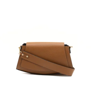 balance-camel-shoulder-leather-bag