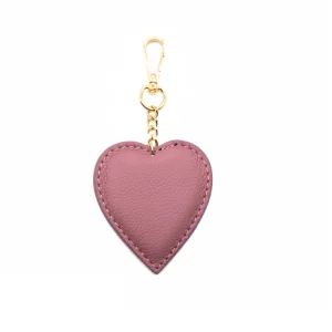 heart-old-pink-leather-bag-accessory