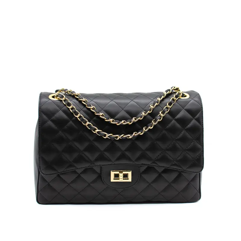 Classic XL Black Shoulder Leather Bag