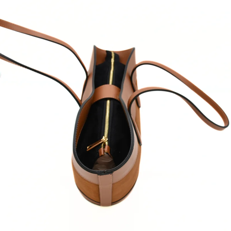 Laura Camel Mala de Ombro em Pele fecho zip Laura Camel Leather Shoulder Bag zip