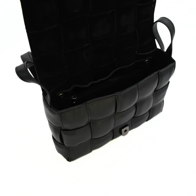 Braid Mala Tiracolo Preta em Pele interior