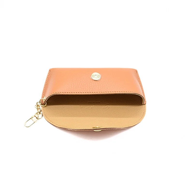 camel-leather-glasses-case-opened camel leather glasses case interior