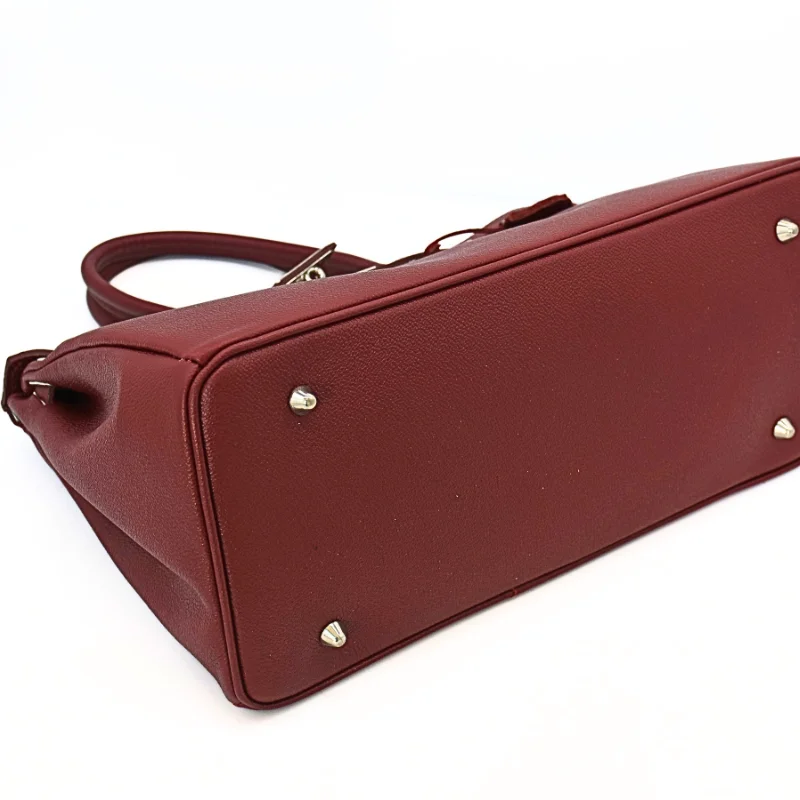 Mary bordeaux leather handbag bottom Mary bordeaux leather handbag bottom