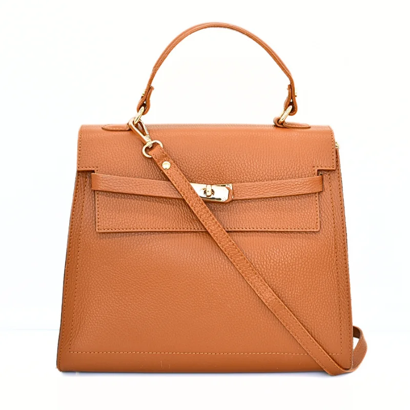 Fashionista camel leather handbag strap