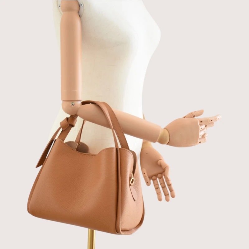 bruna camel leather handbag handbag detail