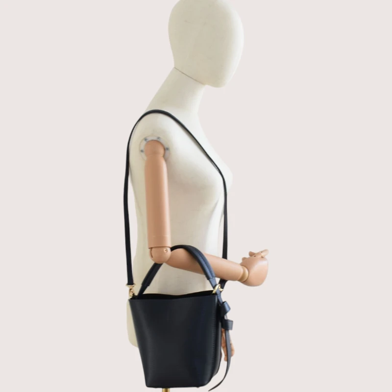 Flow Navy Blue Leather Handbag shoulder strap