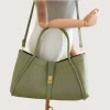 Marge Pistachio Green Leather Handbag crossbody detail